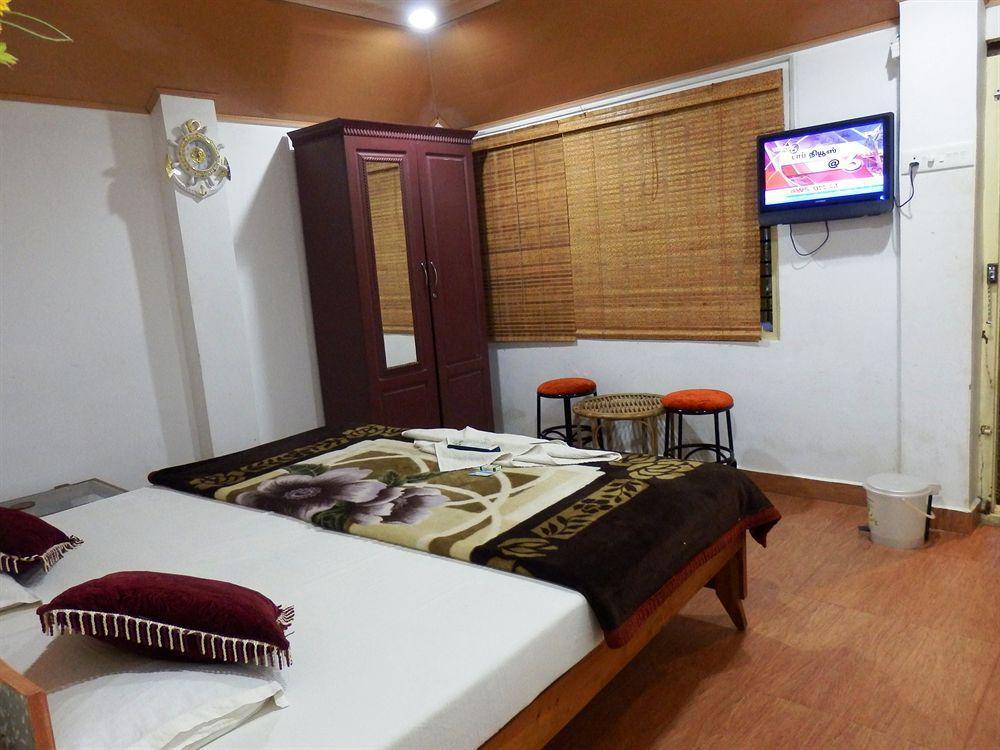 Green Garden Cottage Thekkady Eksteriør bilde
