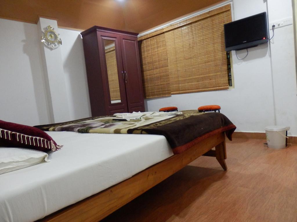 Green Garden Cottage Thekkady Eksteriør bilde